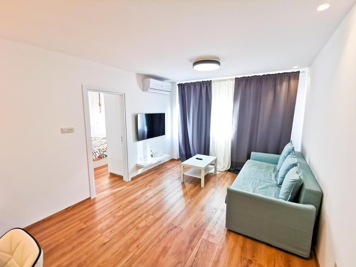 Citycenter Boutique Apartment Ларнака Екстериор снимка